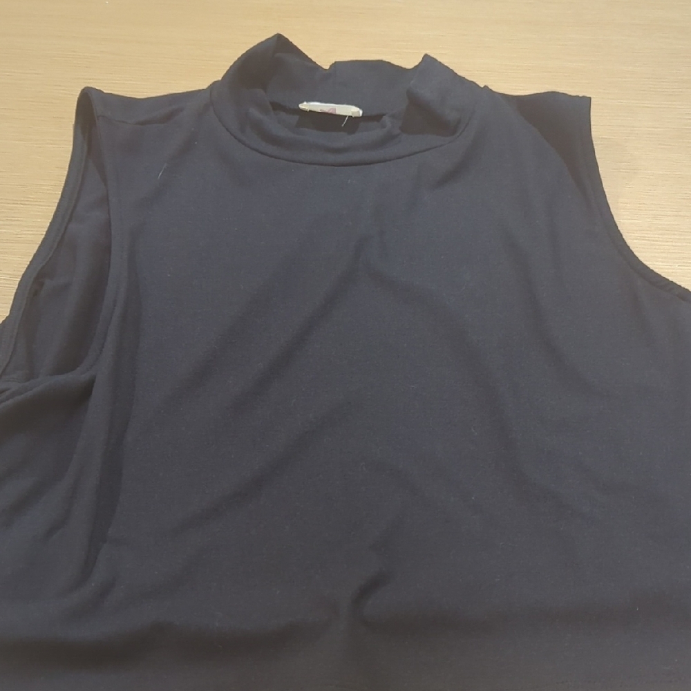 Black Muscle Tee with Mandarin Collar And Open Sides